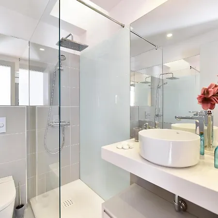 Villa Playa Del Ingles Vista Luxury Retreat In Gran Canaria Private Heated Pool Garden Terrace Bbq Rooftop Solarium With Sea Views Prime, * Las Palmas de Gran Canaria